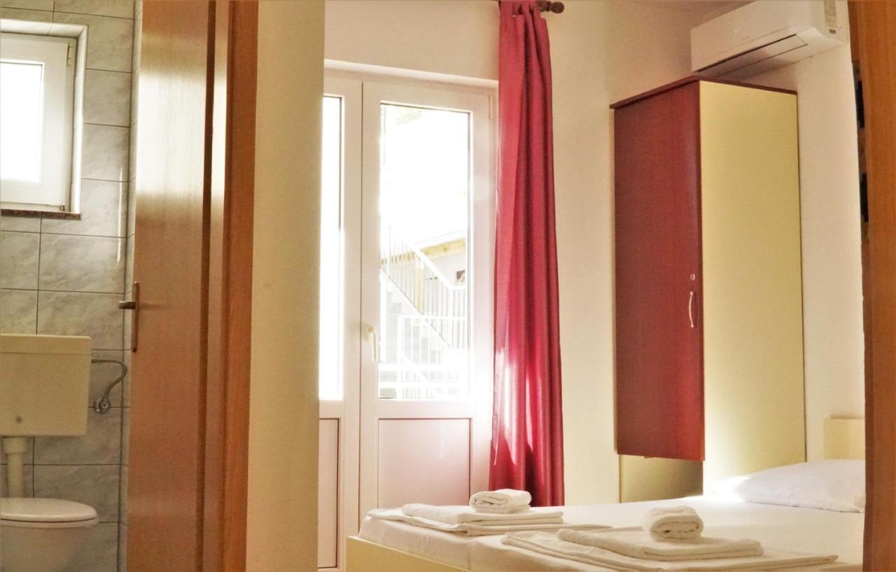 Villa Mily Baška Voda Værelse billede