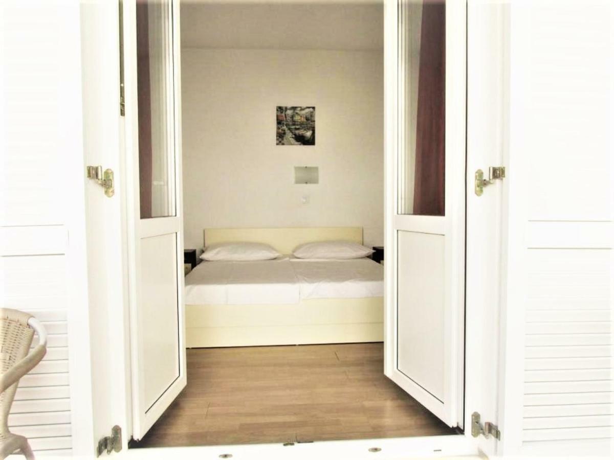 Villa Mily Baška Voda Værelse billede